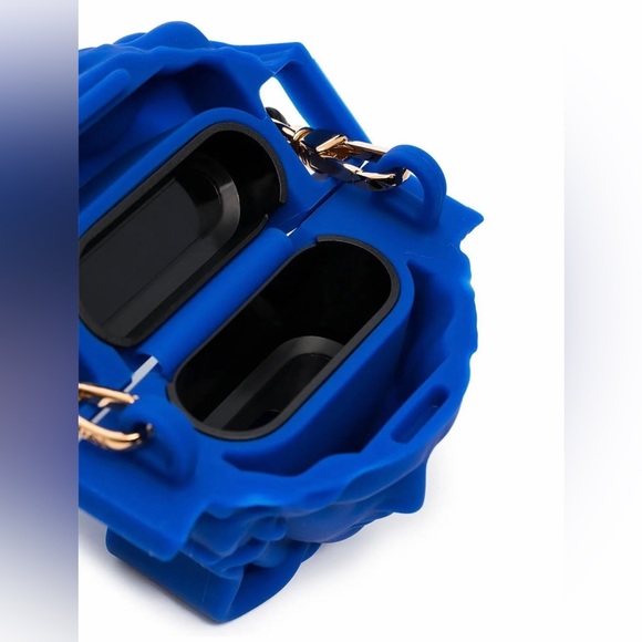 Versace 'La Medusa' AirPods Pro case NEW (AUTHENTIC) - Picture 3 of 13